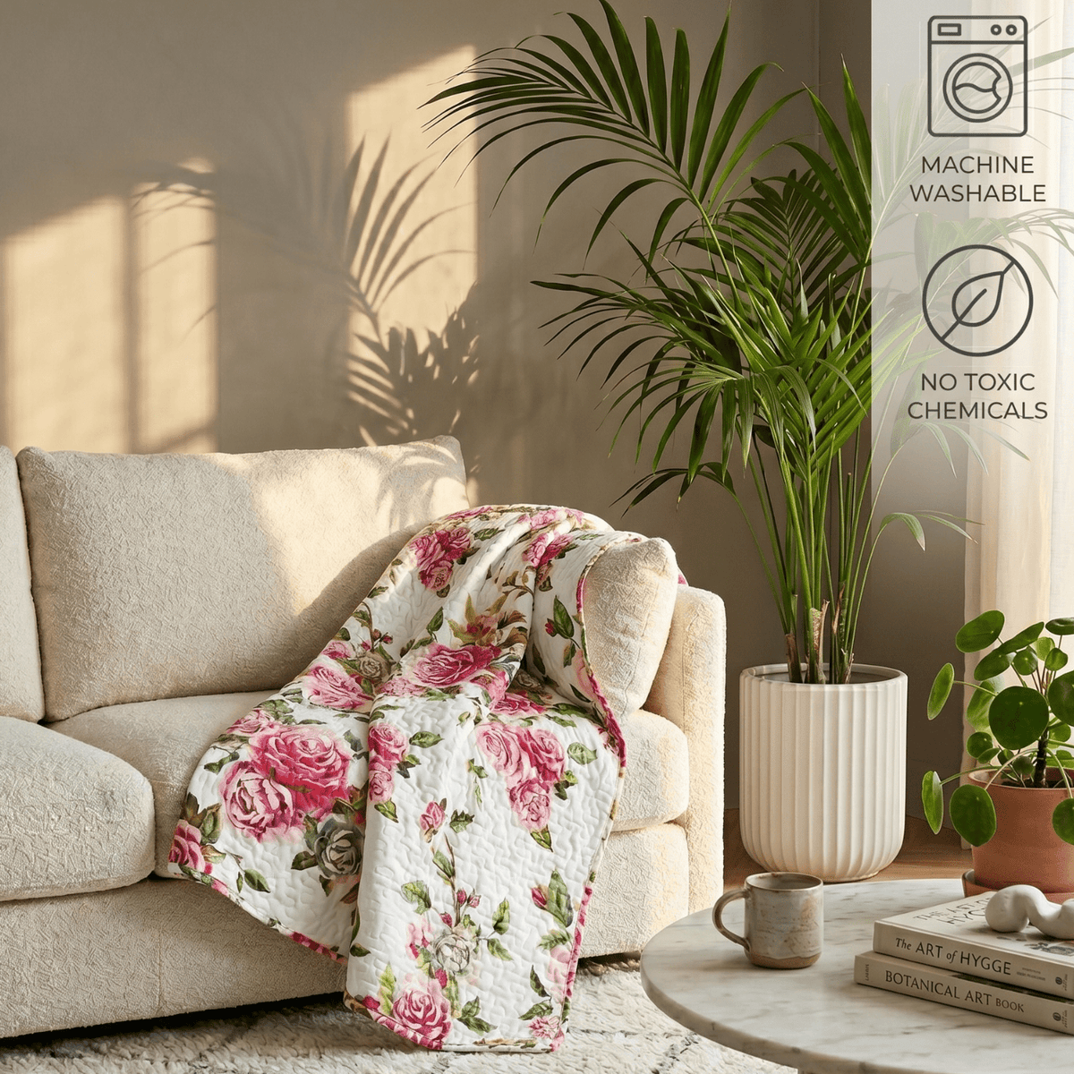 DaDa Bedding Romantic Roses Floral Throw Blanket - Lovely Spring Pink &amp; White Scalloped Colorful Lightweight Breathable - Bright Vibrant Quilted Throw Blanket - 50 x 60